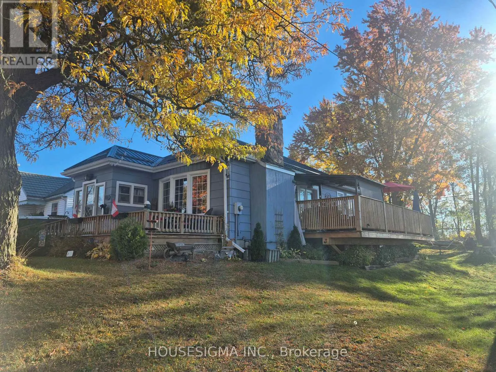 141 CARLING TERRACE