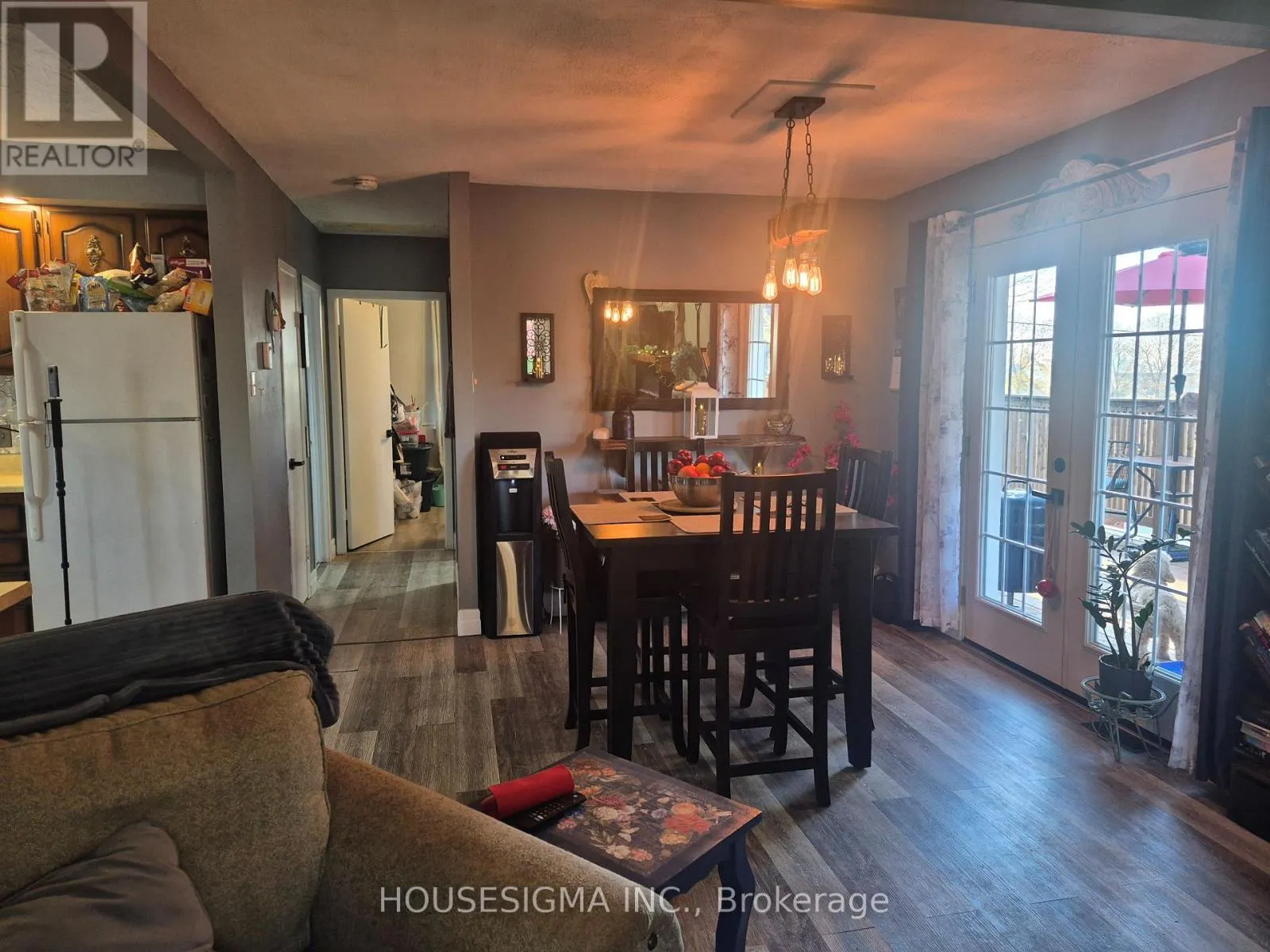 141 CARLING TERRACE
