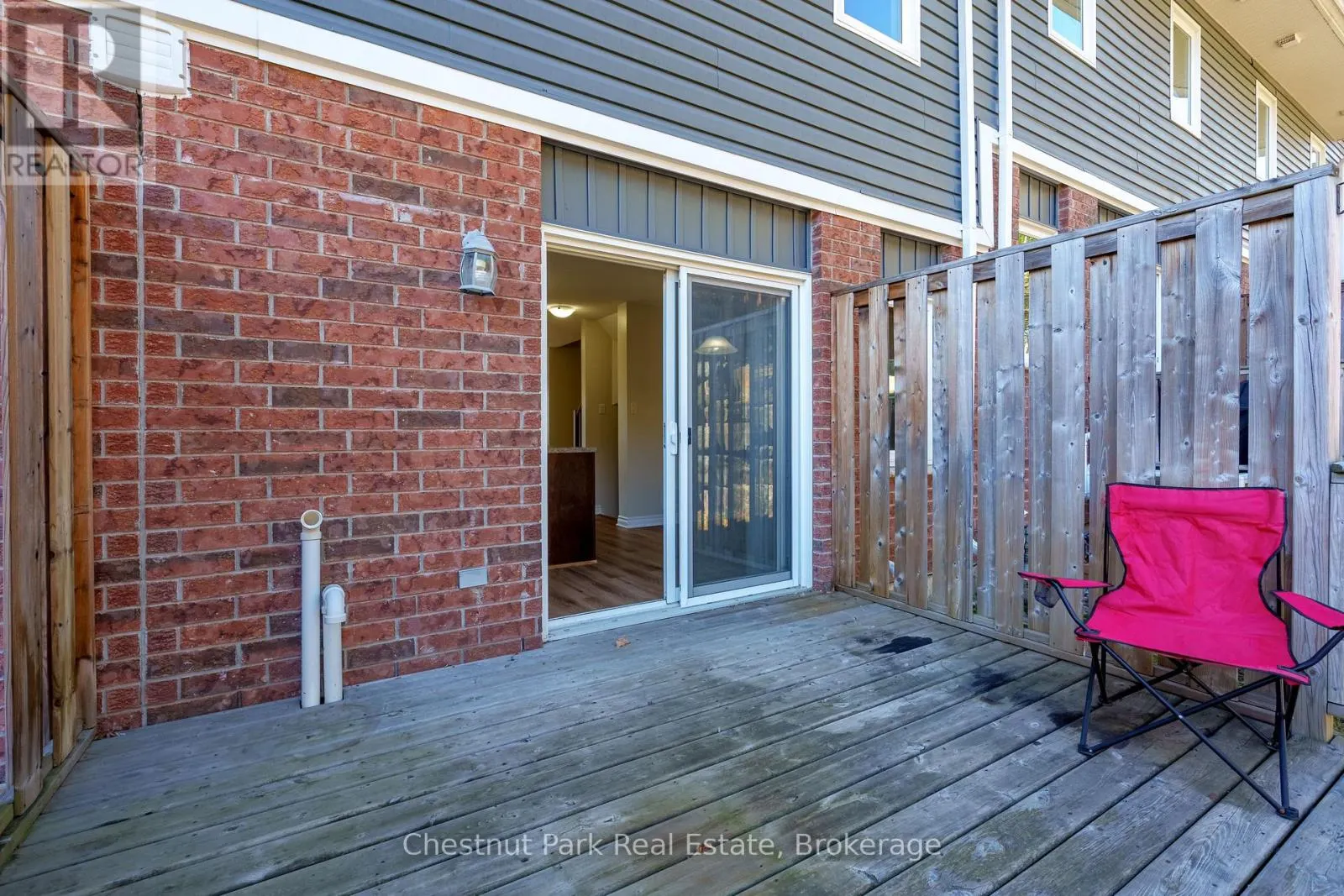 5 - 37 SILVER STREET #5
