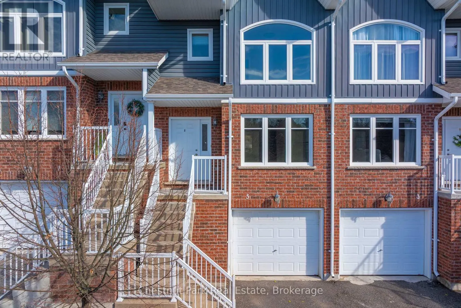 5 - 37 SILVER STREET #5