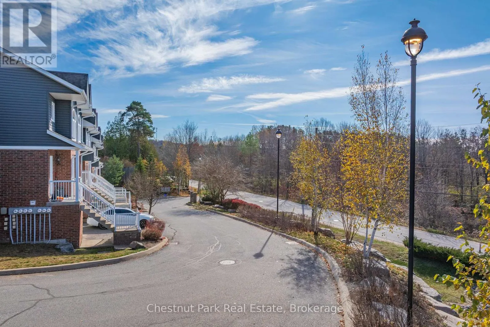 5 - 37 SILVER STREET #5
