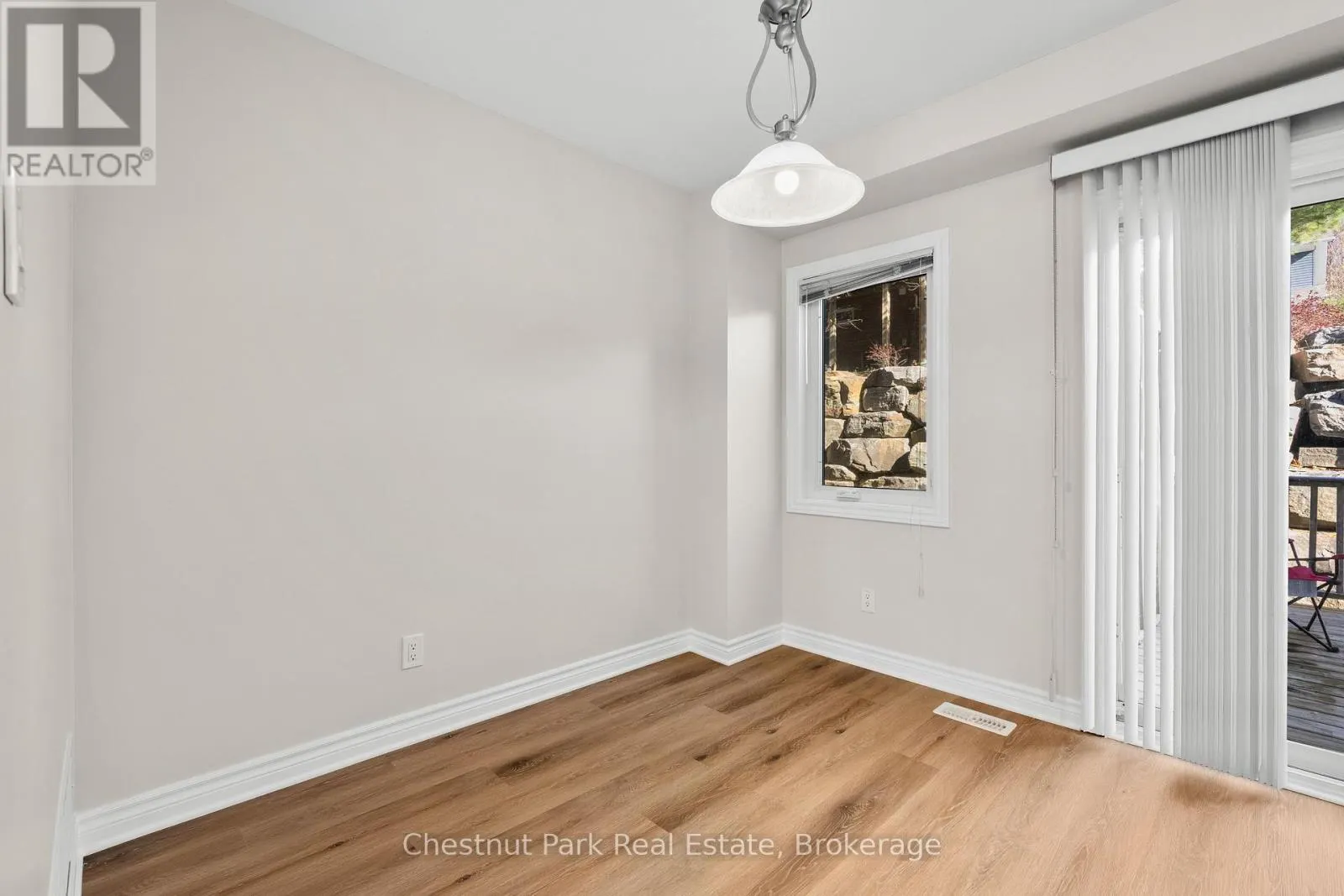 5 - 37 SILVER STREET #5