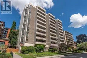 1202 - 141 SOMERSET STREET W