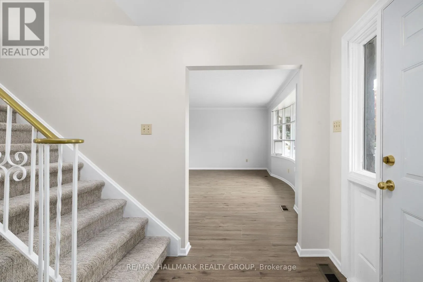 937 DRESDEN CRESCENT