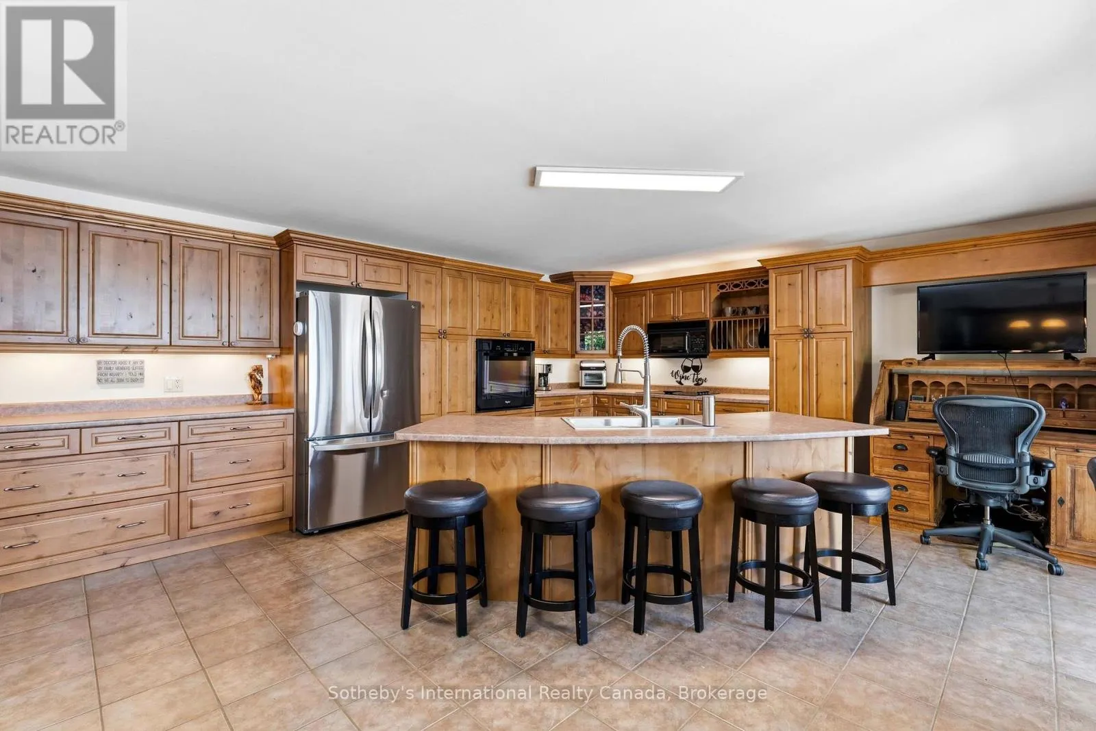 2 - 1240 NORTH KAHSHE LAKE ROAD #2