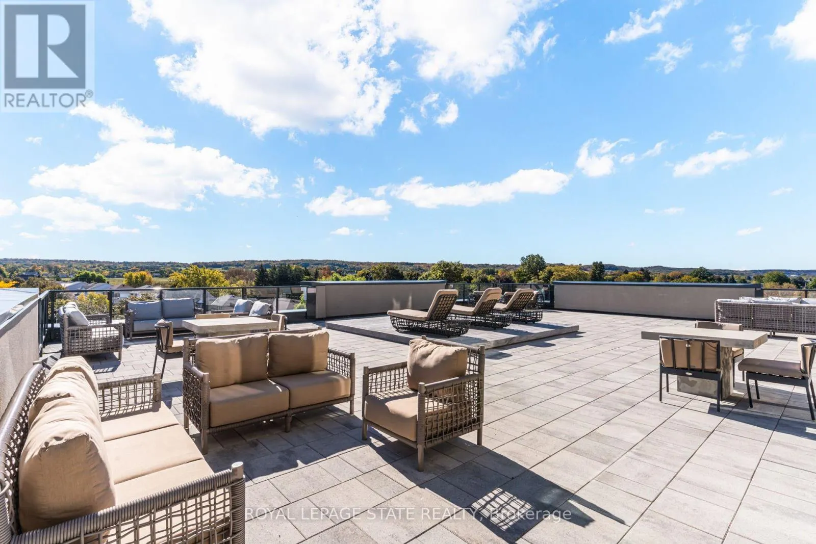 412 - 5055 GREENLANE ROAD