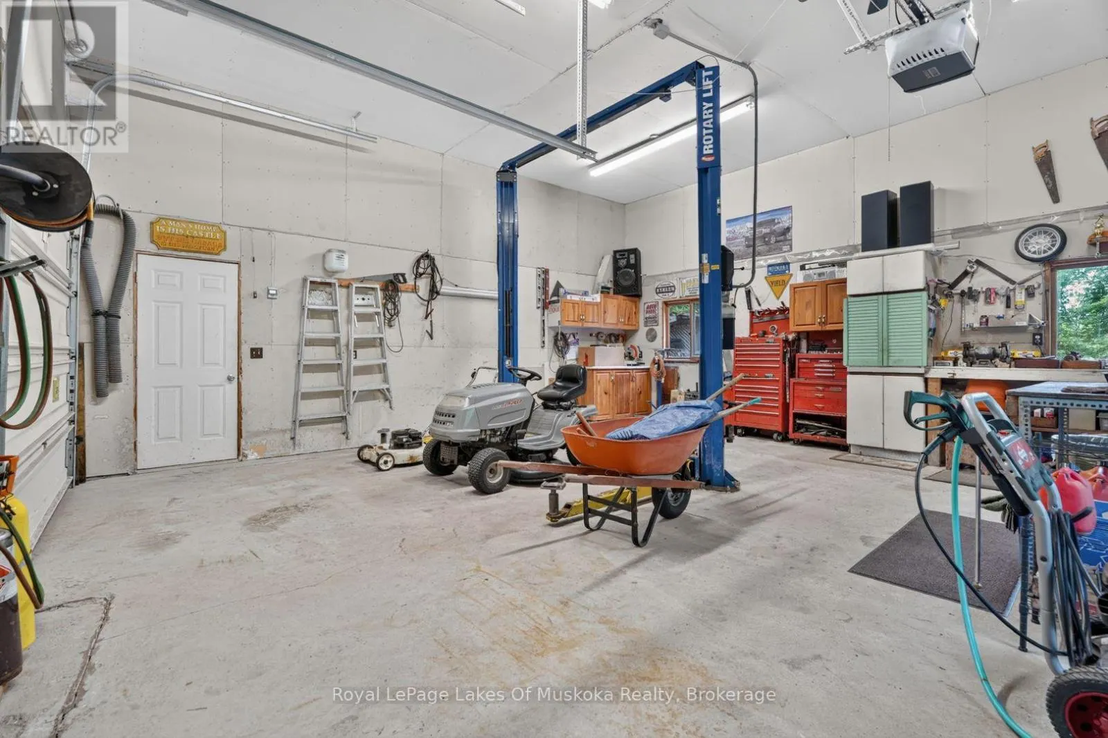 2671 HIGHWAY 118 EAST