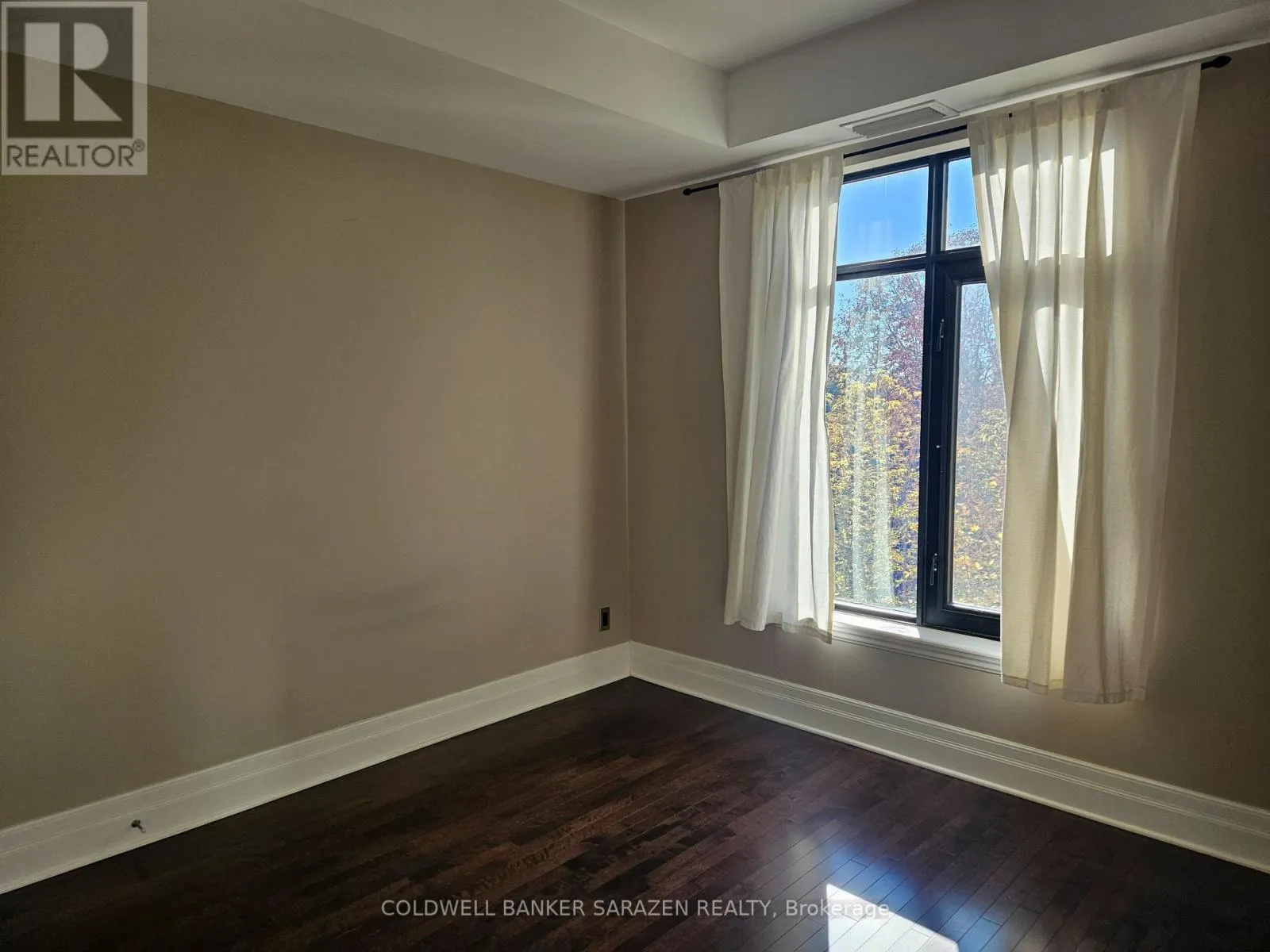 309 - 808 BRONSON AVENUE