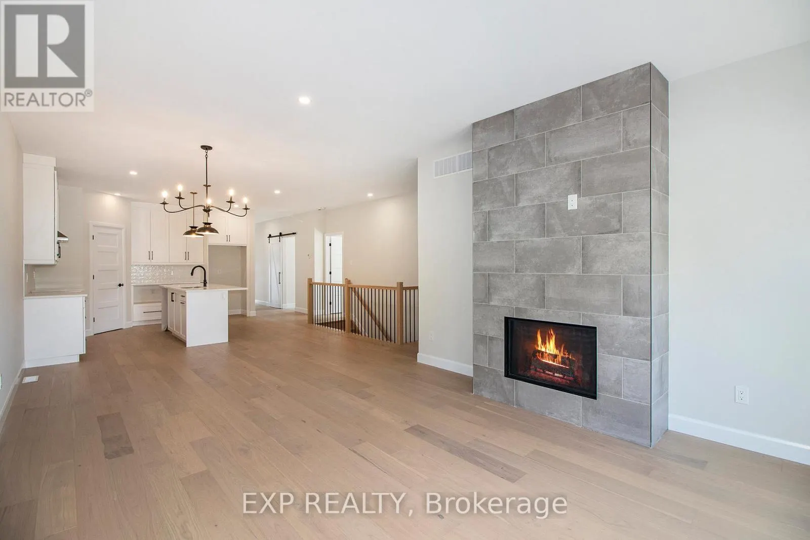 805 LACROIX ROAD