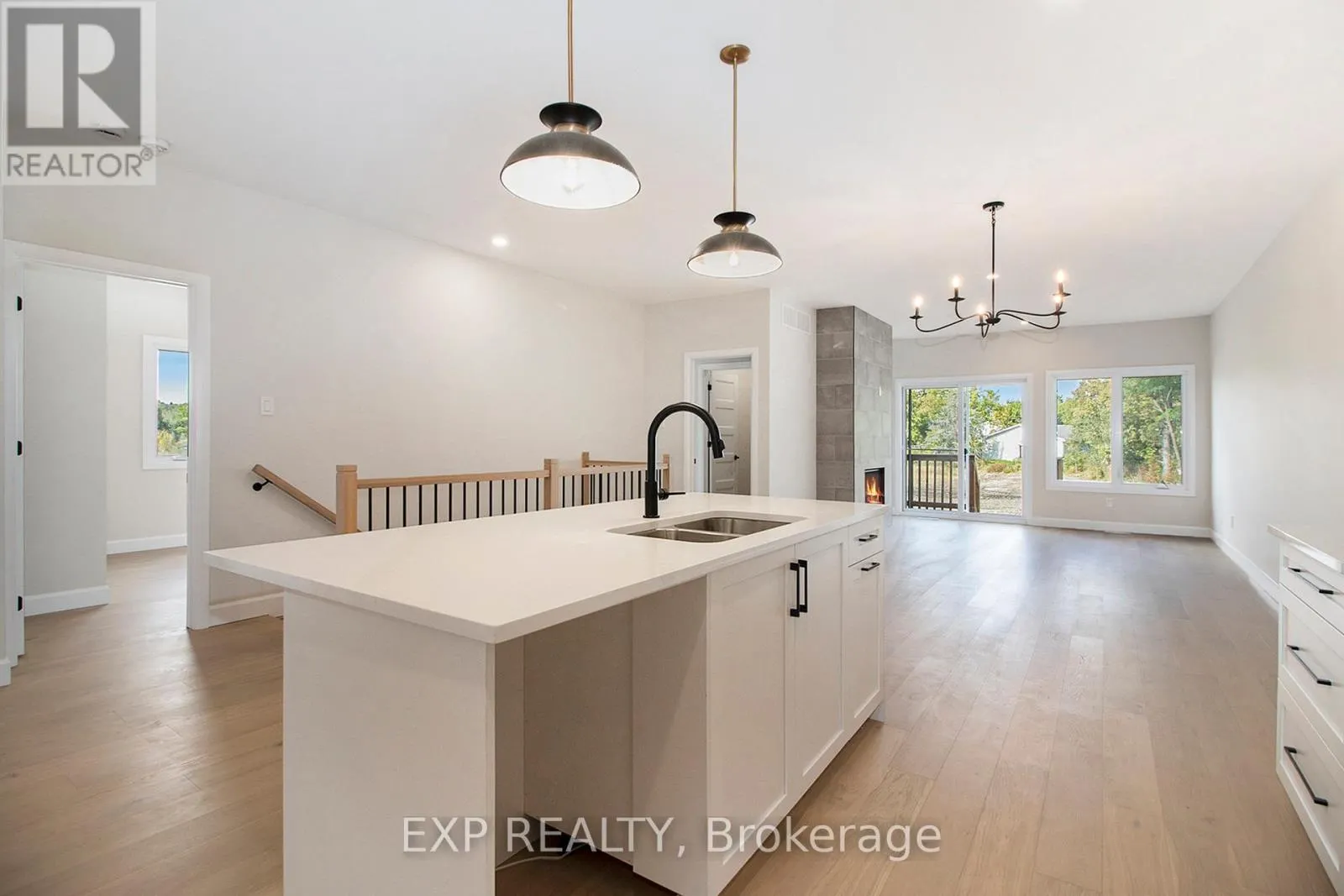 805 LACROIX ROAD
