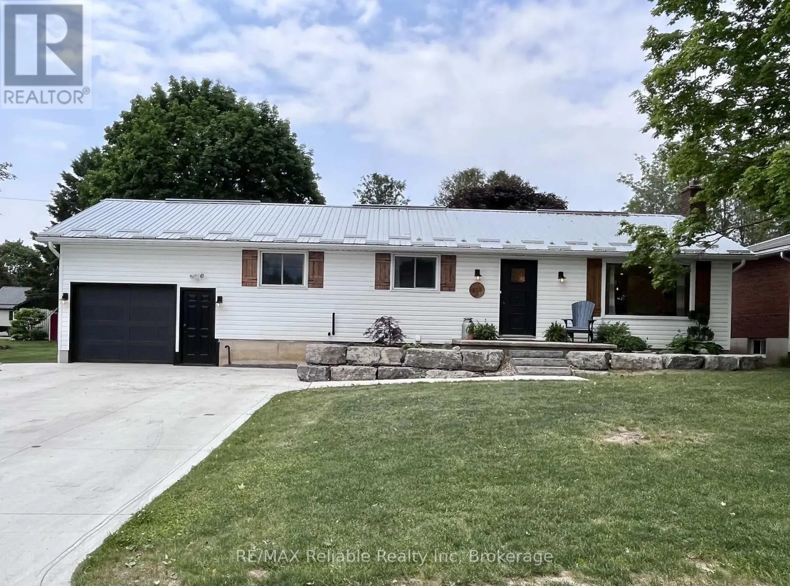 255 HAMILTON STREET