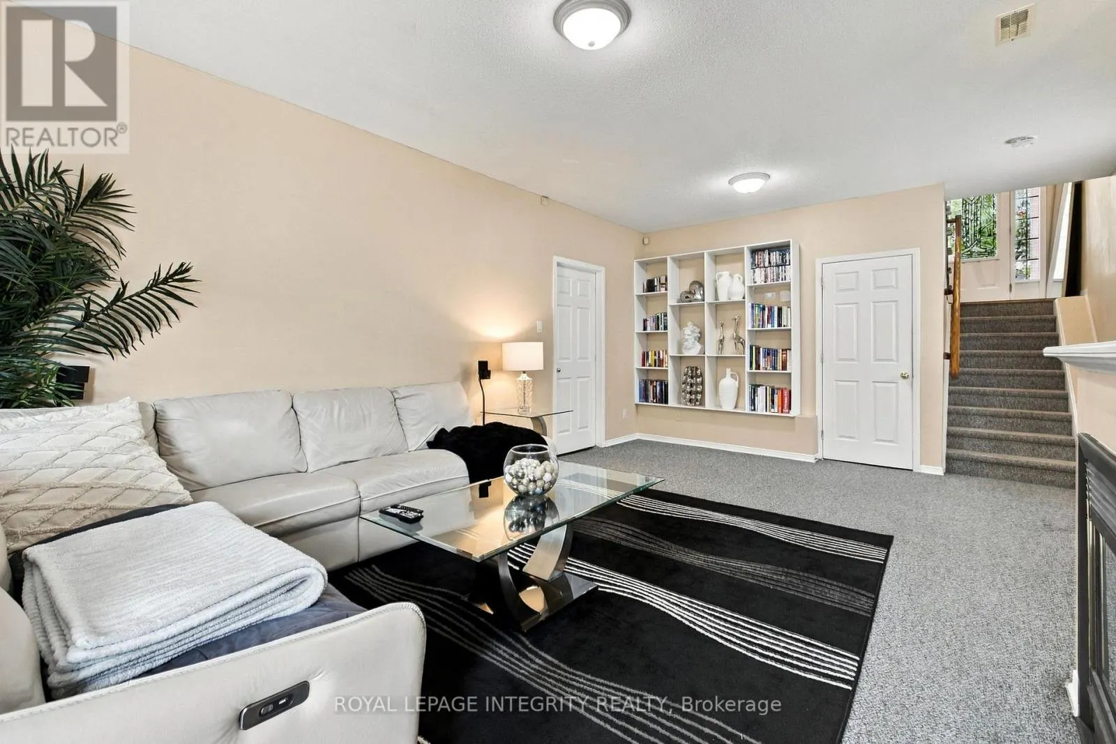 72 CALAVERAS AVENUE