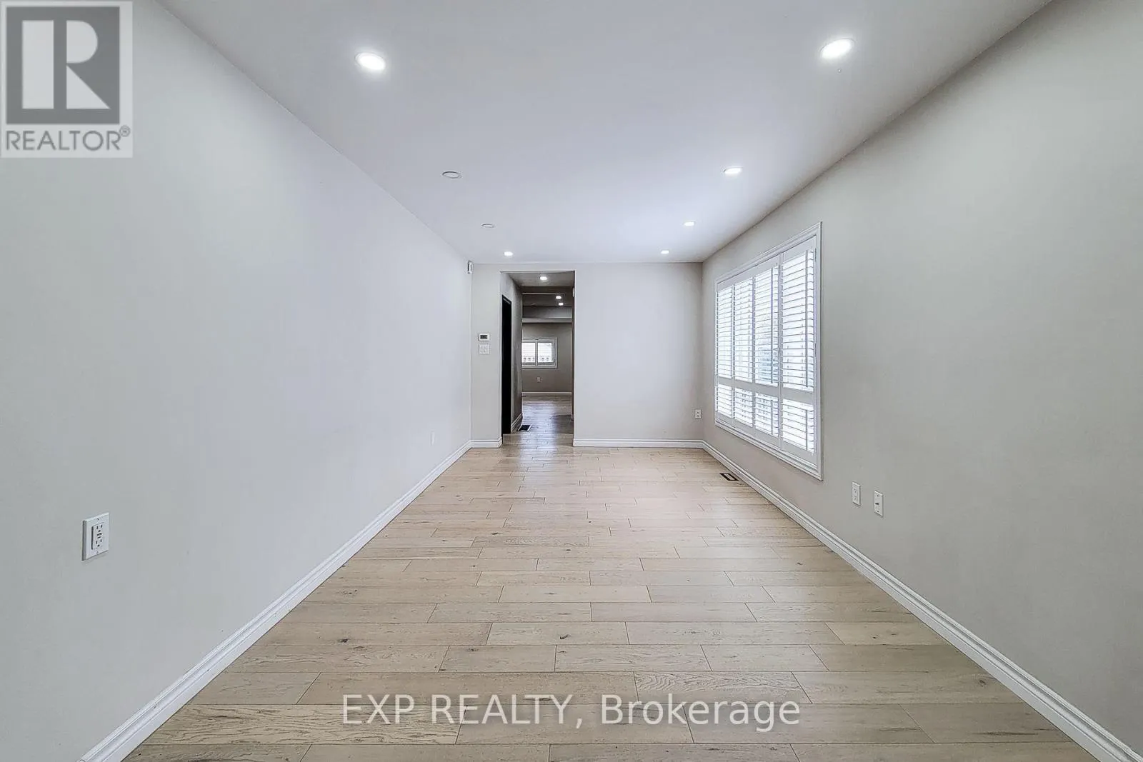 303 DEERE STREET