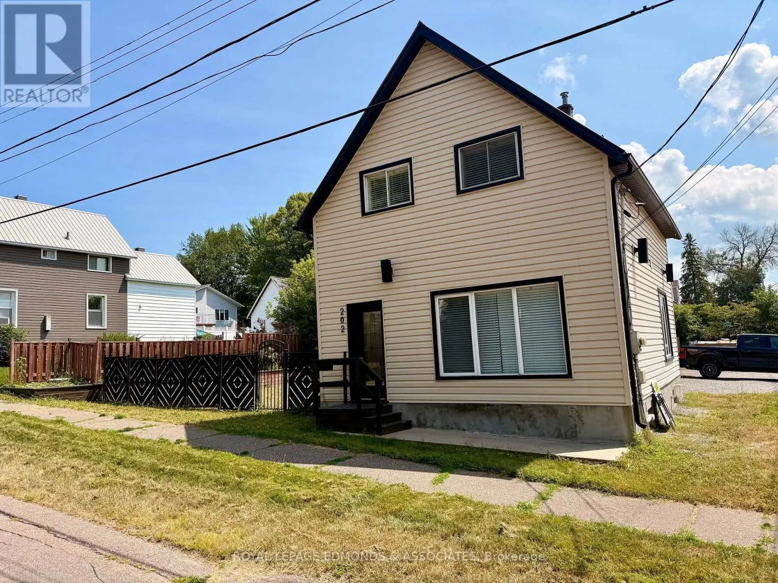 202 IRVING STREET