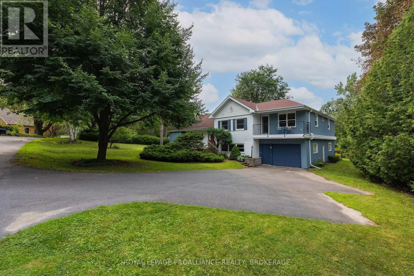 6 GRENVILLE CRESCENT