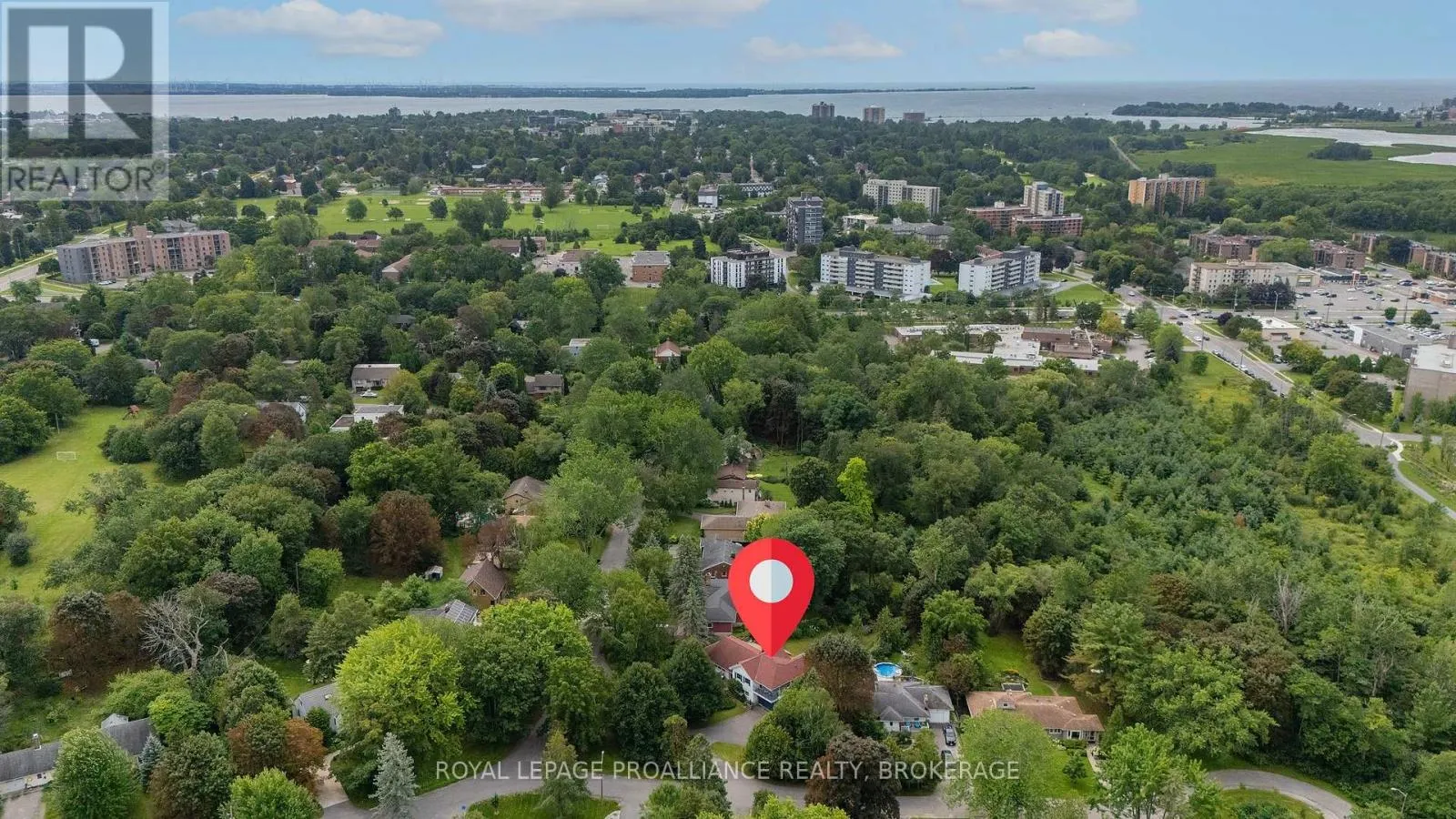 6 GRENVILLE CRESCENT