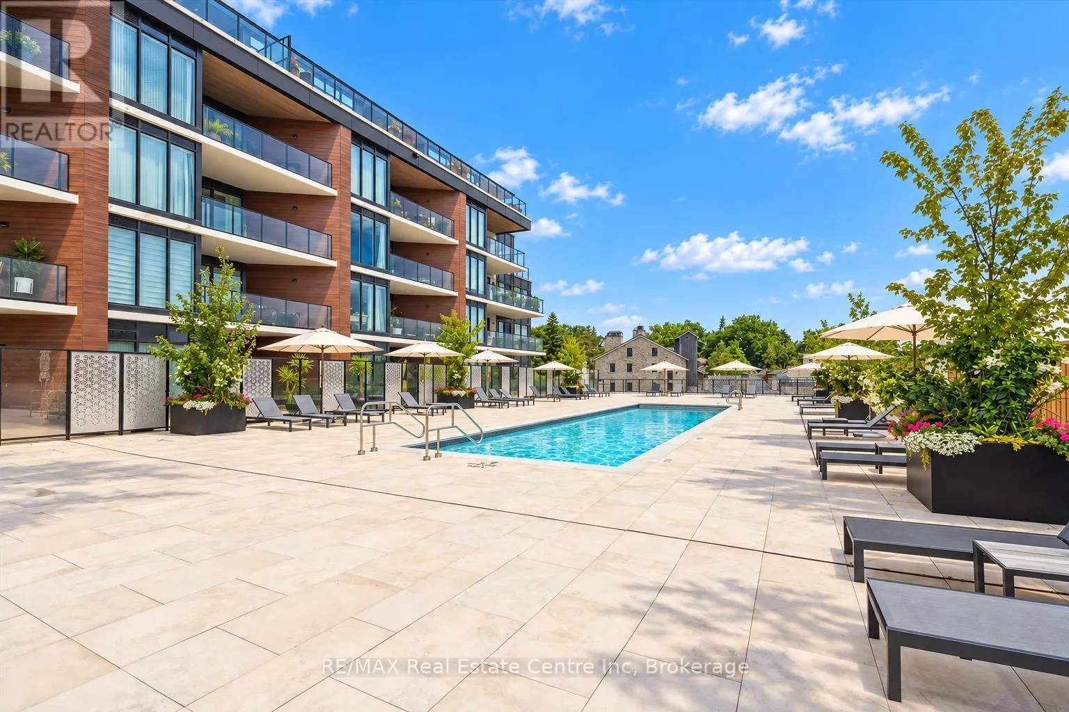 109 - 6523 WELLINGTON 7 ROAD #109