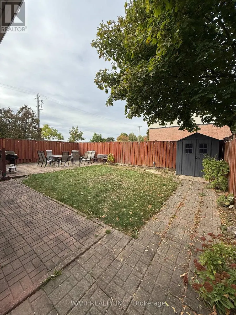 UNIT 1 - 255 CARSON DRIVE W