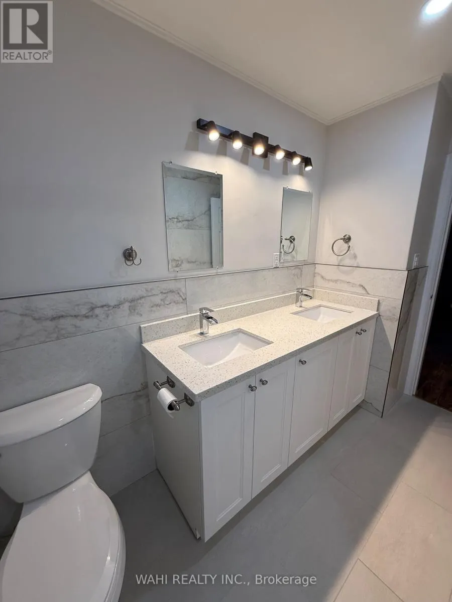 UNIT 1 - 255 CARSON DRIVE W