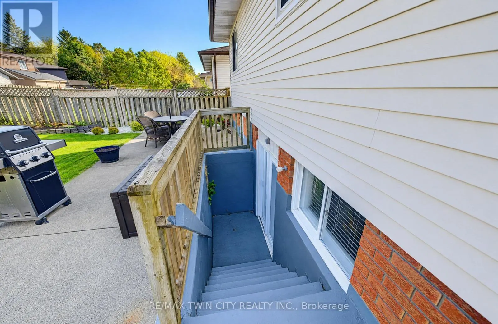 54 WENDY COURT
