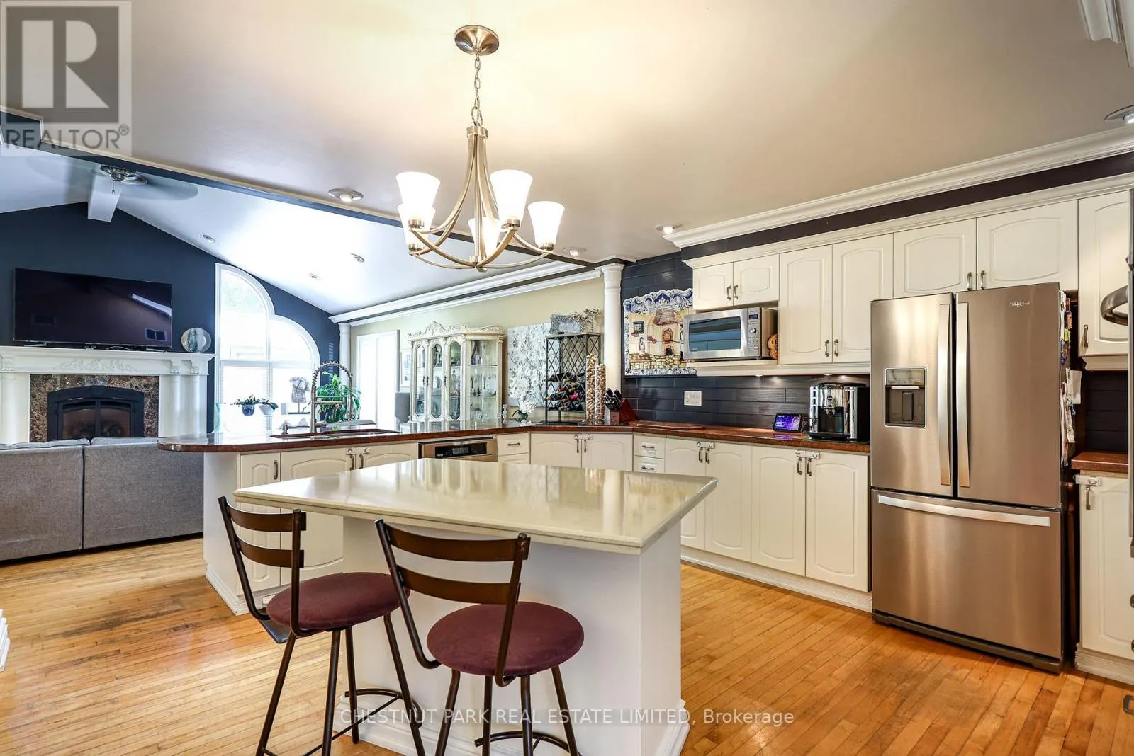 66 CHRISTOPHER DRIVE