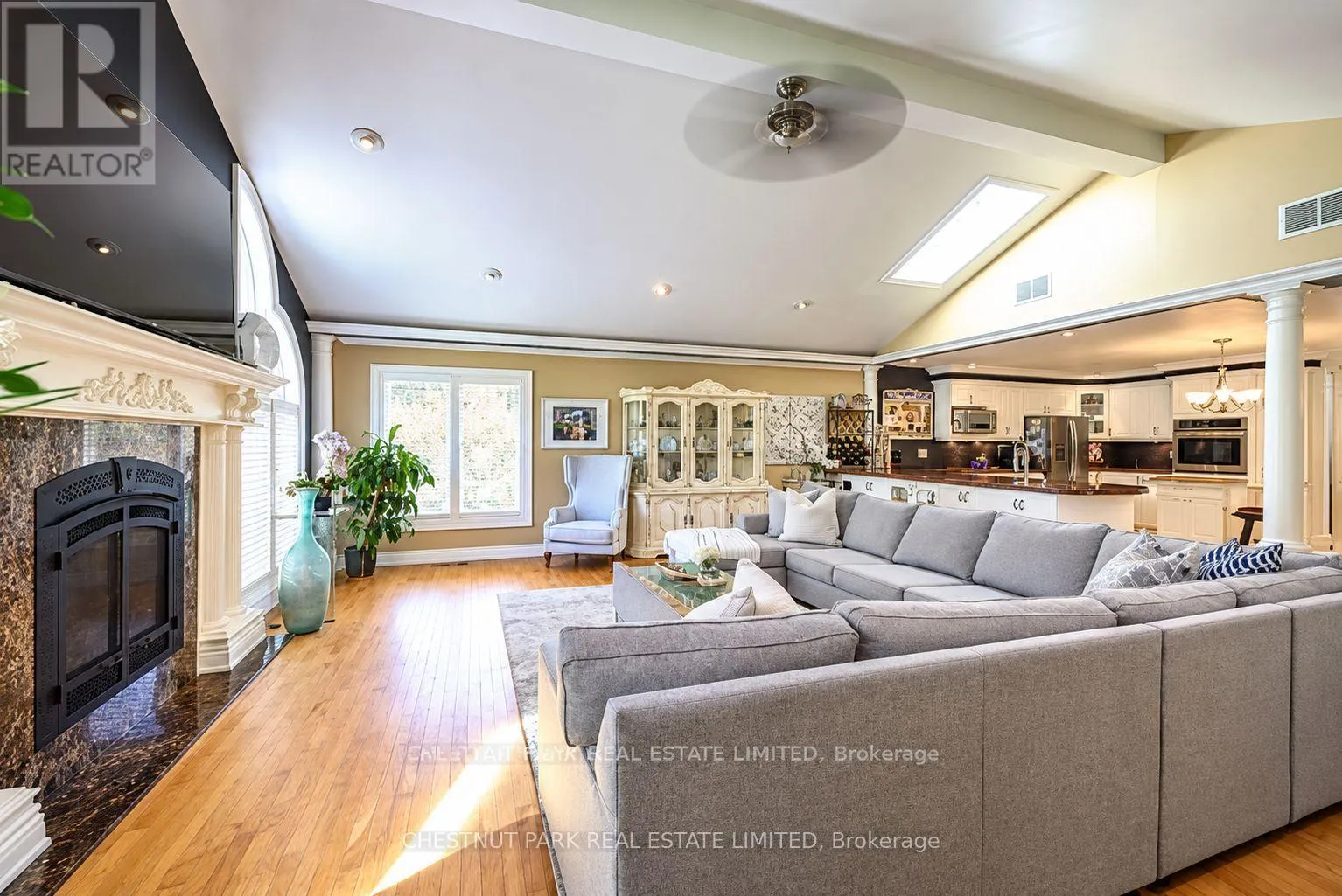 66 CHRISTOPHER DRIVE