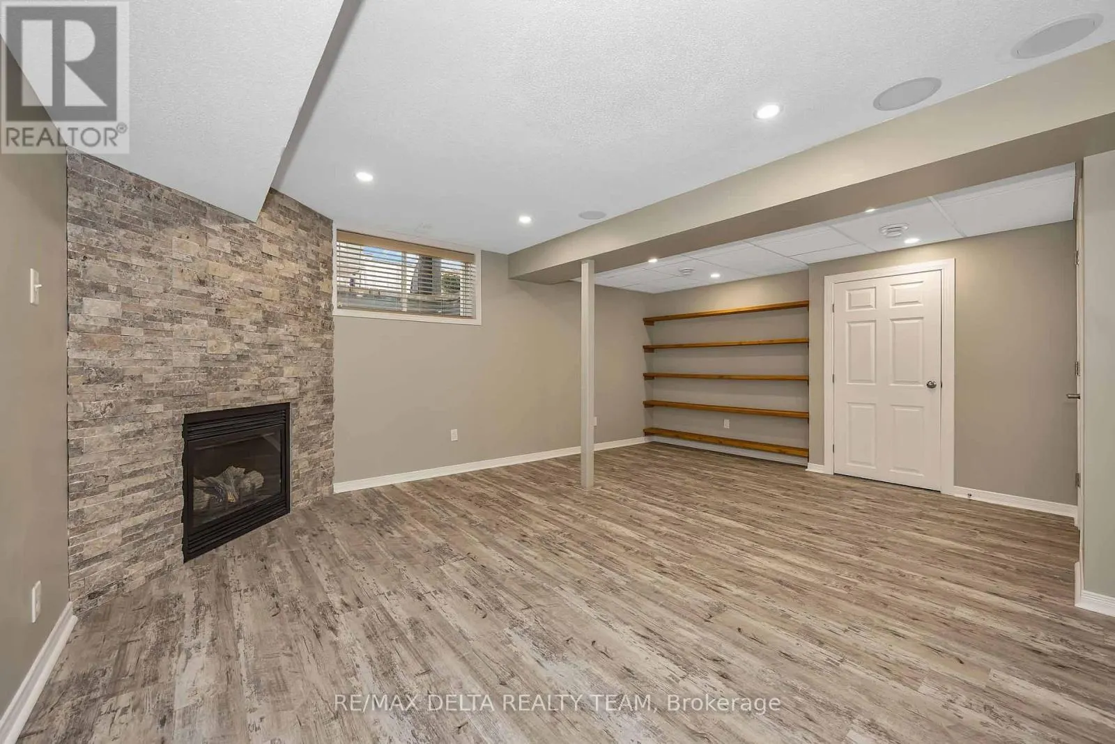253 CITYVIEW CRESCENT