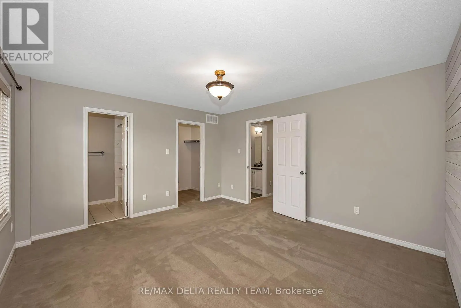253 CITYVIEW CRESCENT