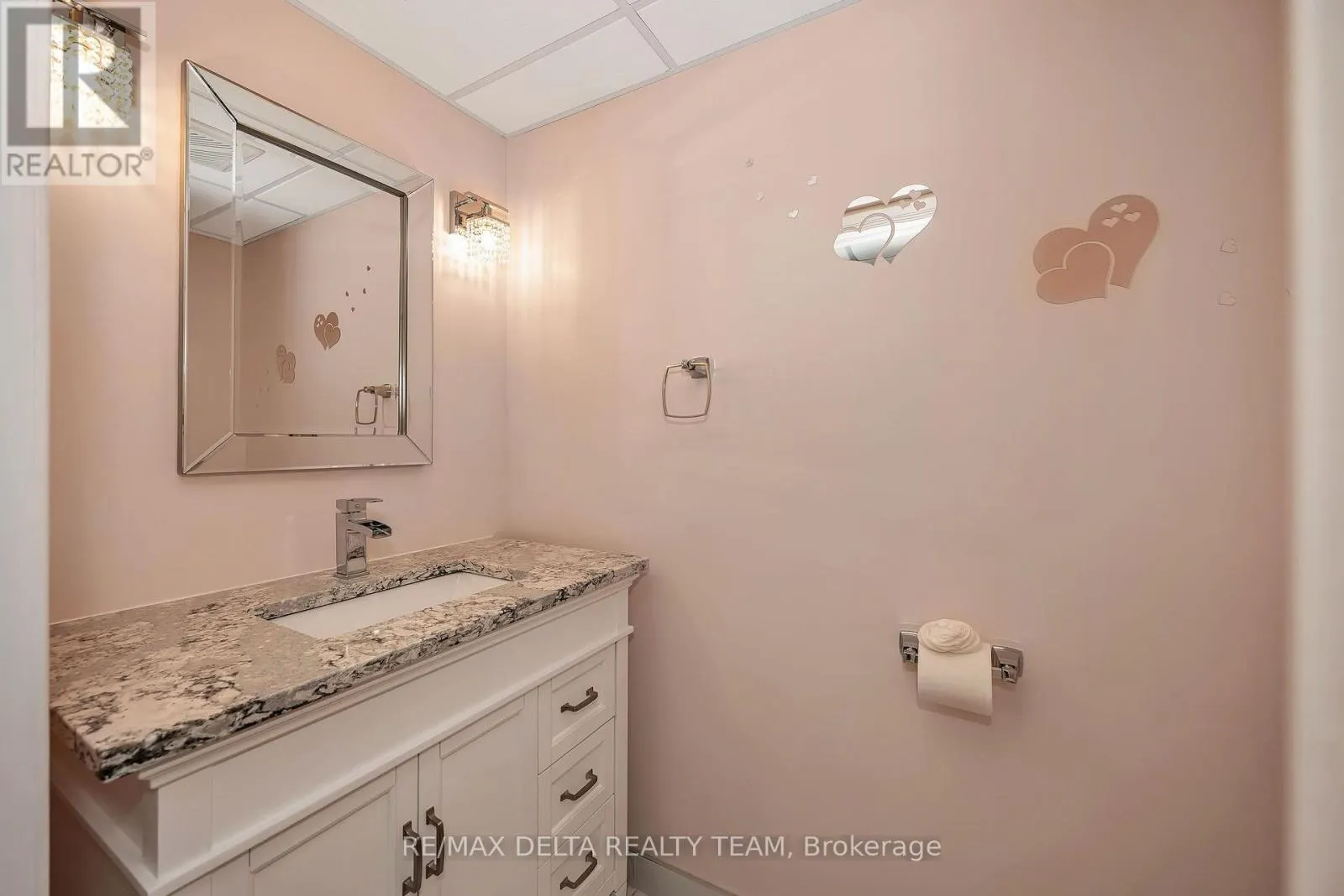253 CITYVIEW CRESCENT