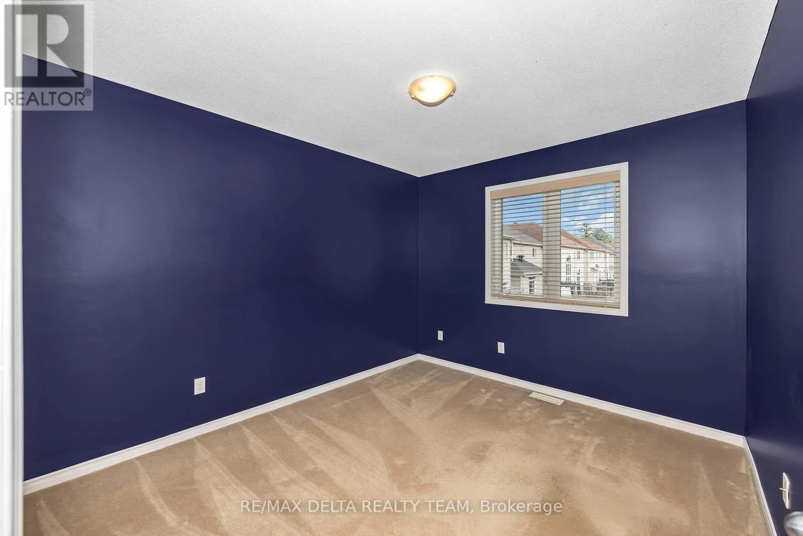 253 CITYVIEW CRESCENT