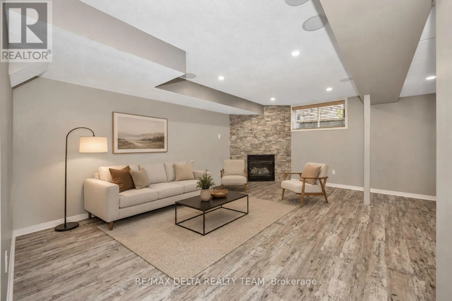 253 CITYVIEW CRESCENT