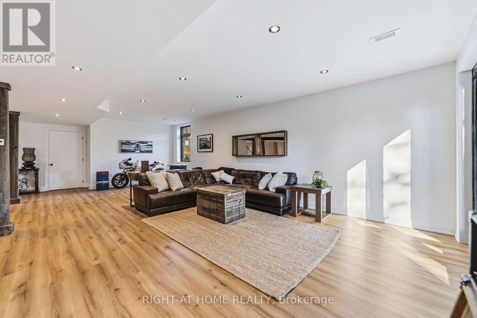972 GOVERNORS ROAD