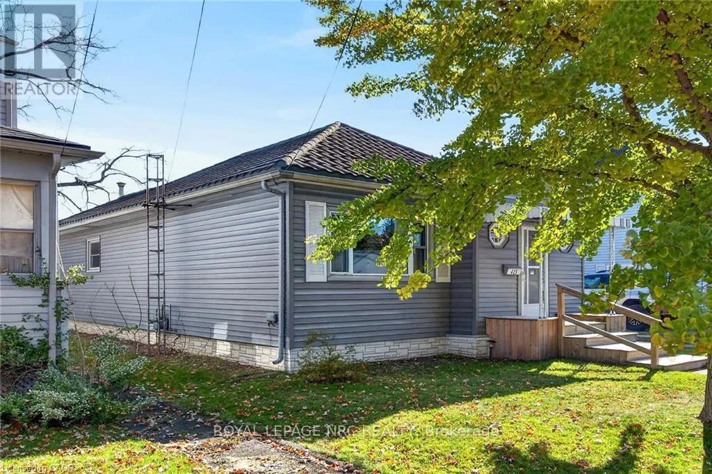 415 JOHN STREET