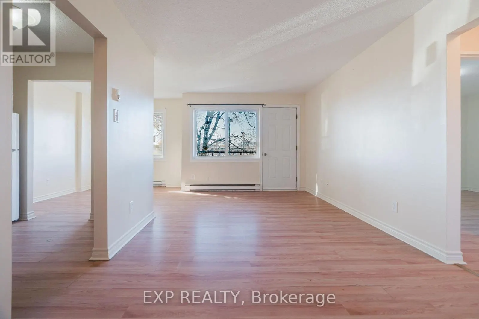 208C - 2041 ARROWSMITH DRIVE