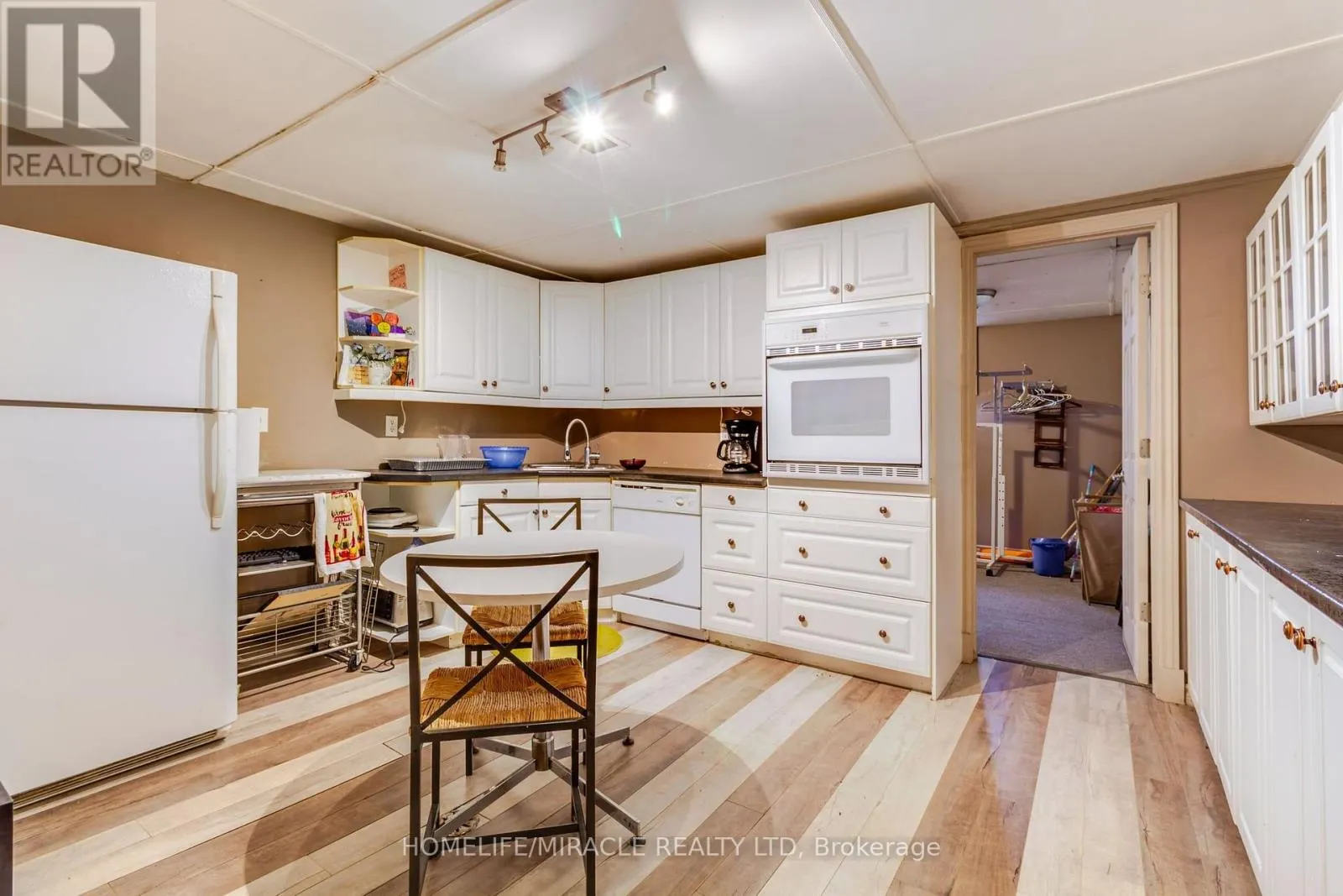 77 RANDALL AVENUE