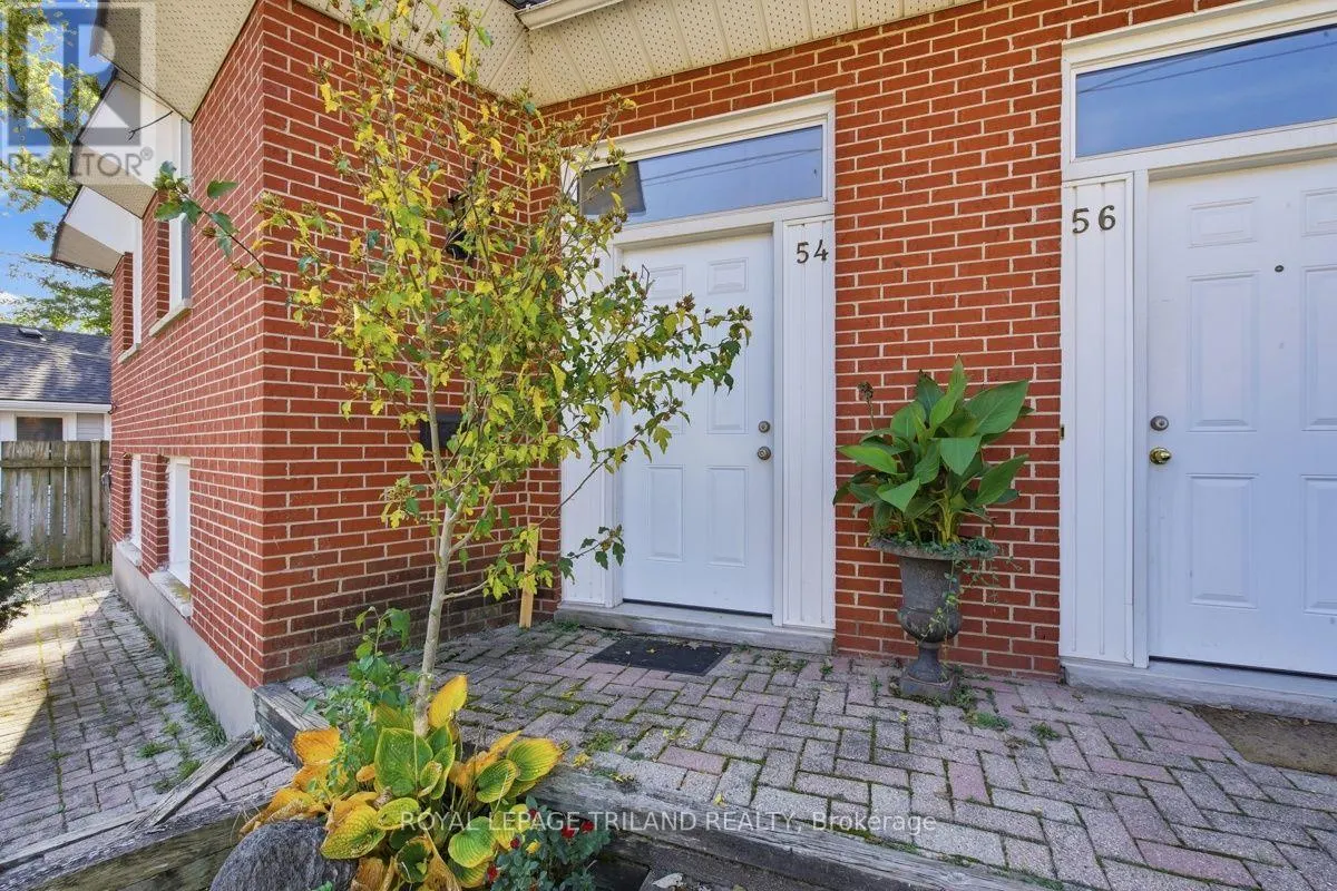 54 GUNN STREET