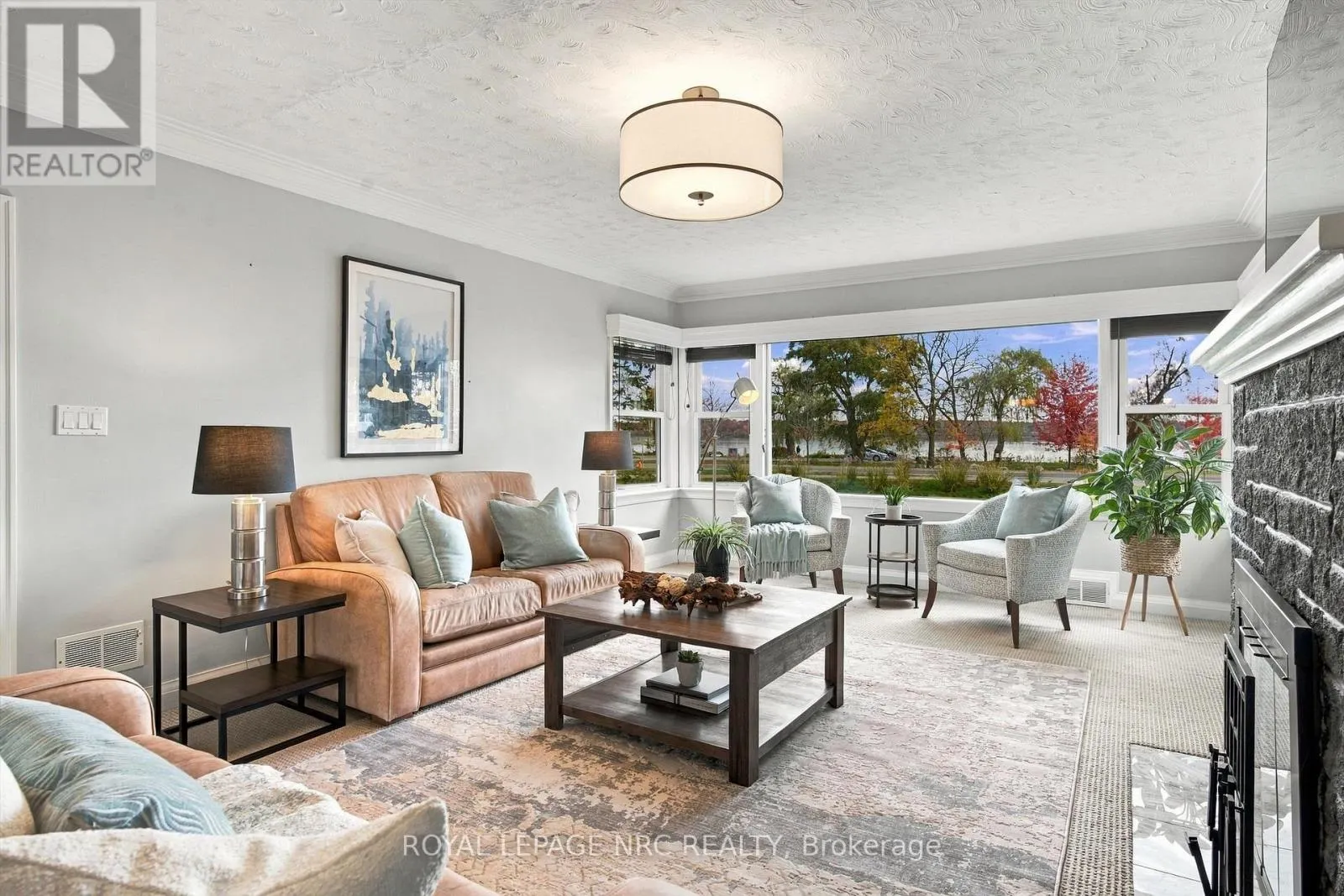 4319 NIAGARA RIVER PARKWAY