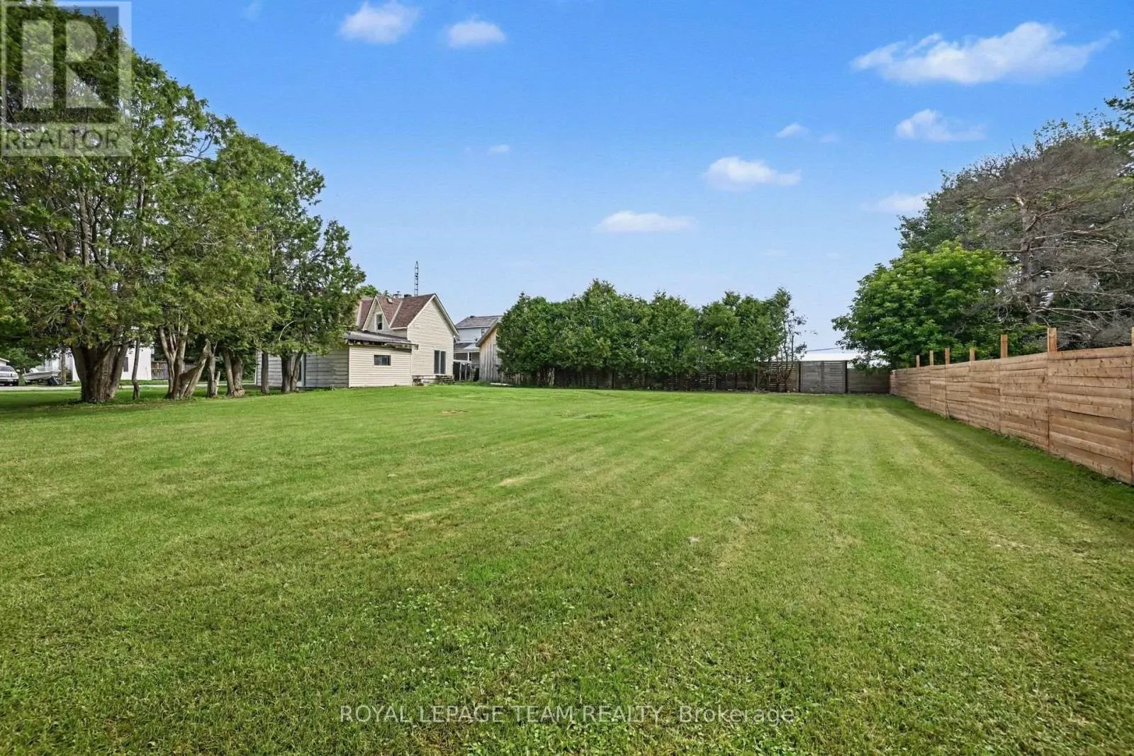 10526 VAN ALLEN ROAD