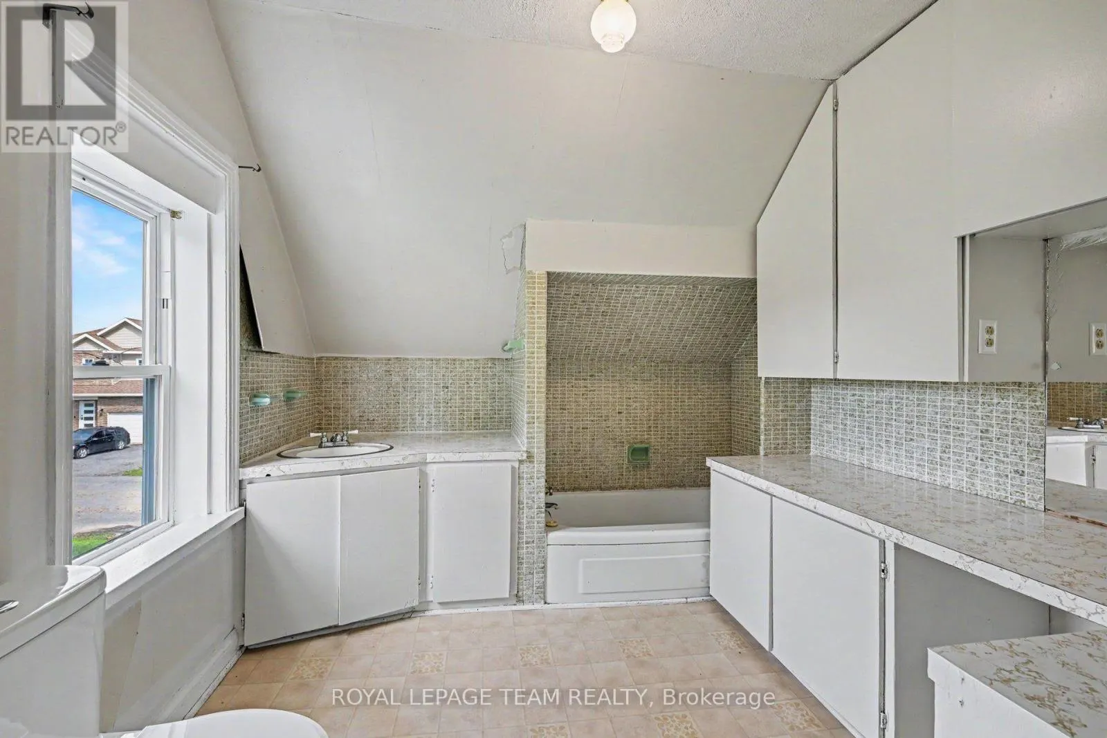 10526 VAN ALLEN ROAD