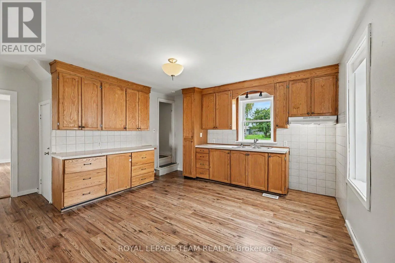 10526 VAN ALLEN ROAD