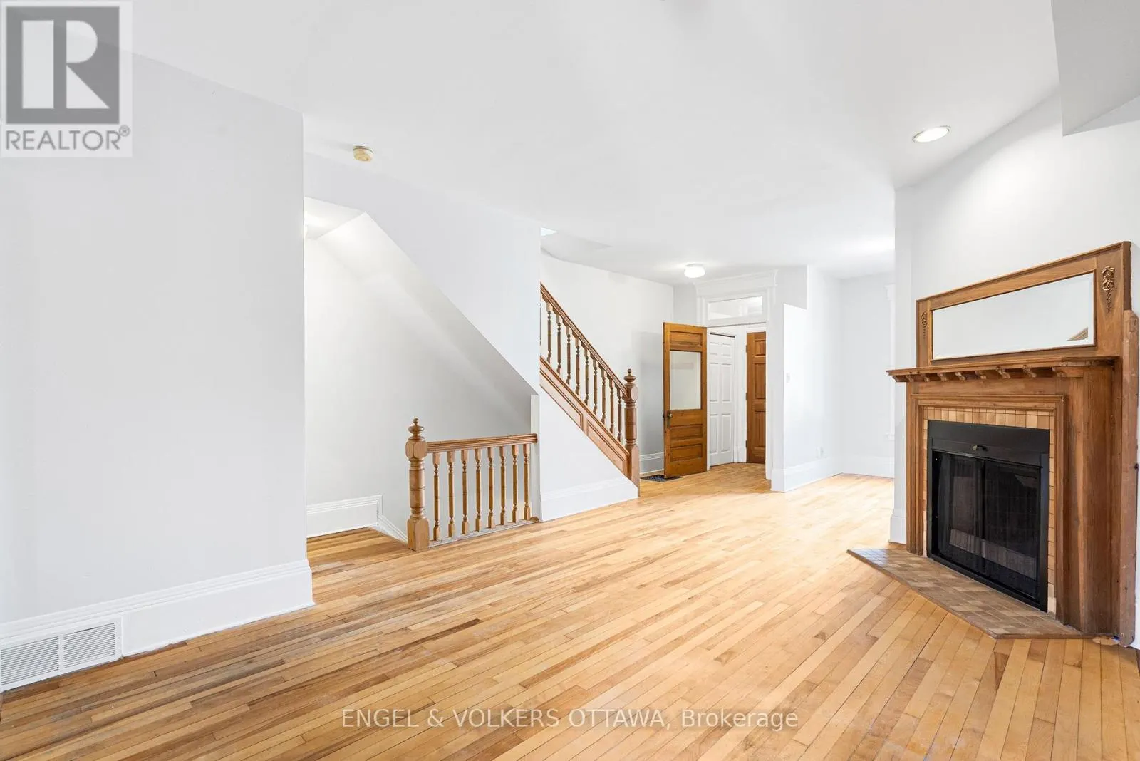 164 THIRD AVENUE