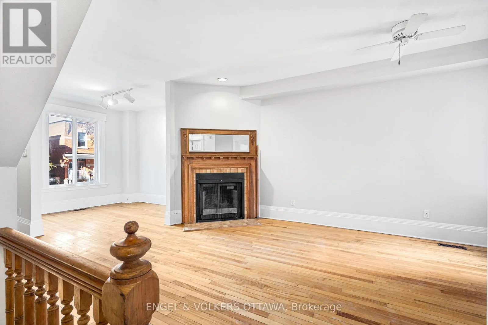 164 THIRD AVENUE