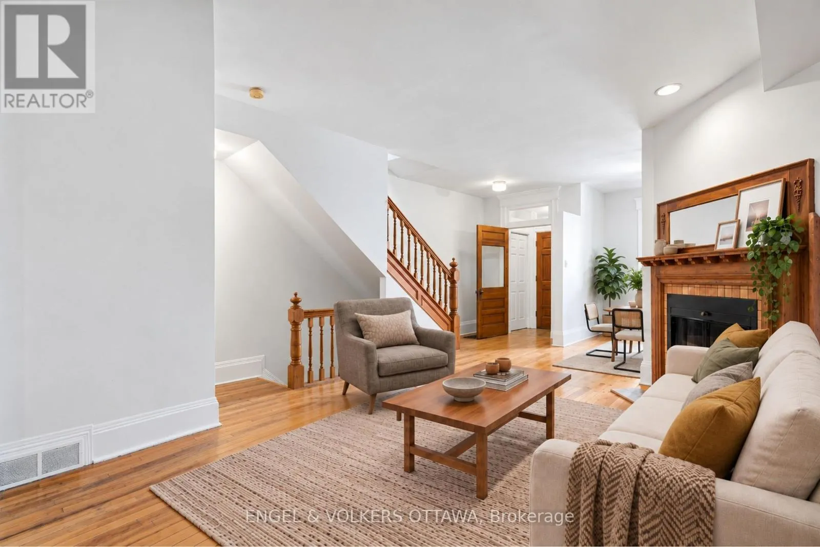 164 THIRD AVENUE