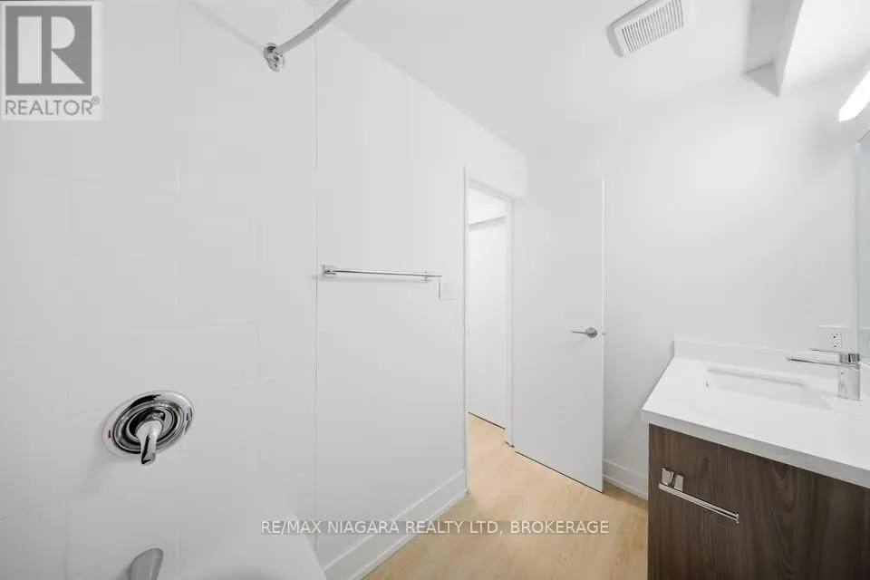 301 - 25 DOWNES AVENUE #301