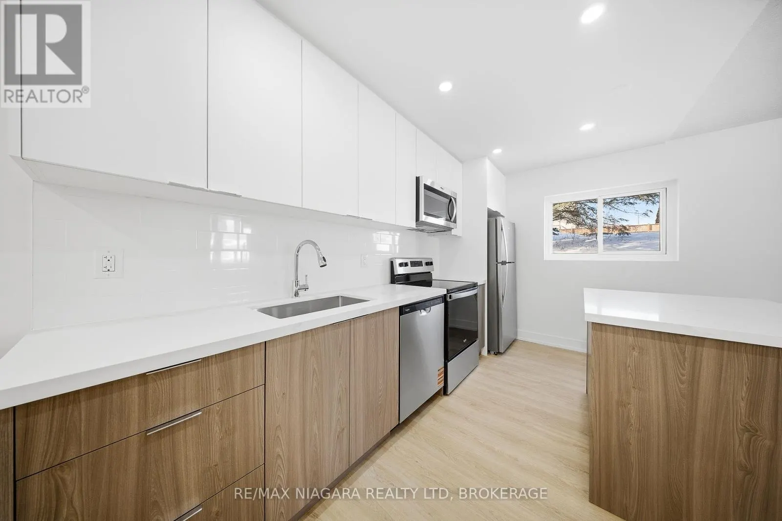 303 - 23 DOWNES AVENUE #303