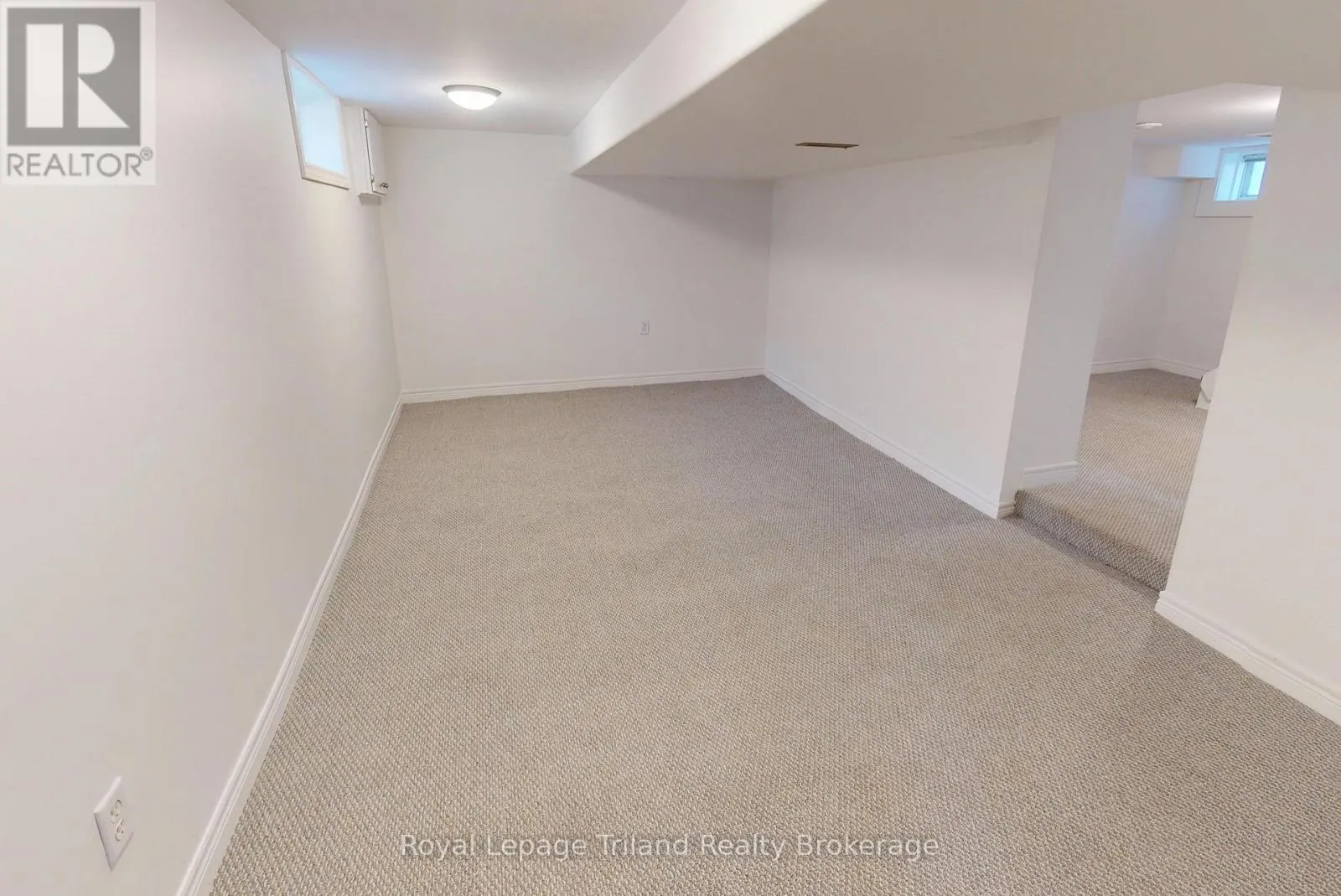 279 VANSITTART AVENUE