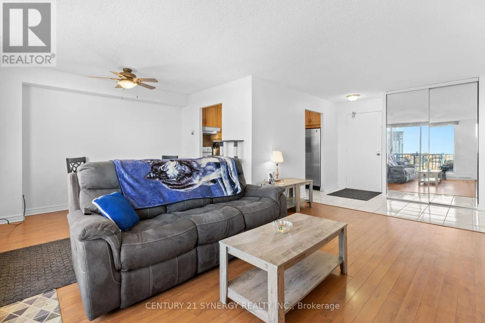 905 - 665 BATHGATE DRIVE