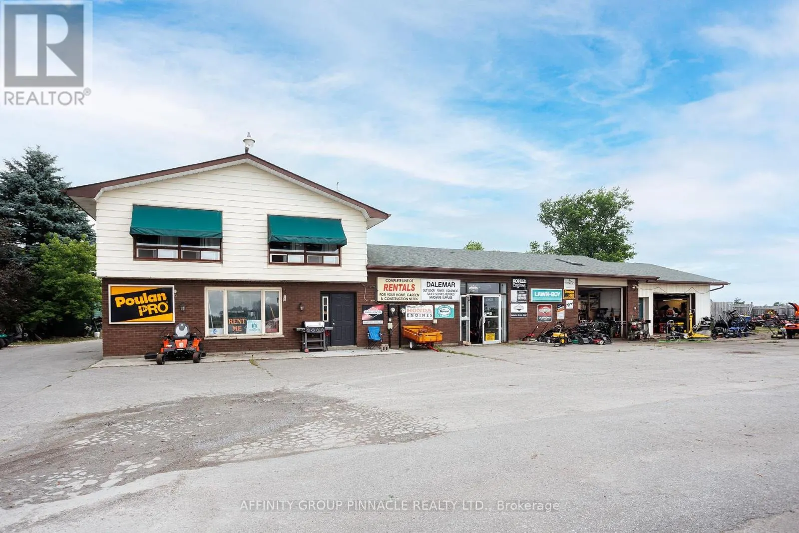 1187 HWY 7 HIGHWAY