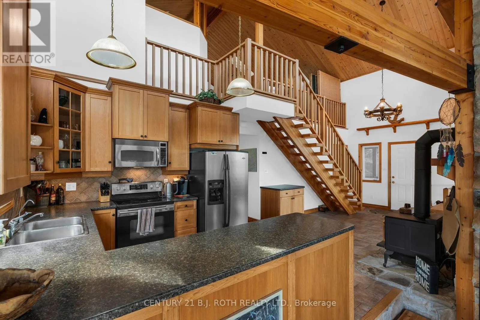 13 CURRAN TRAIL