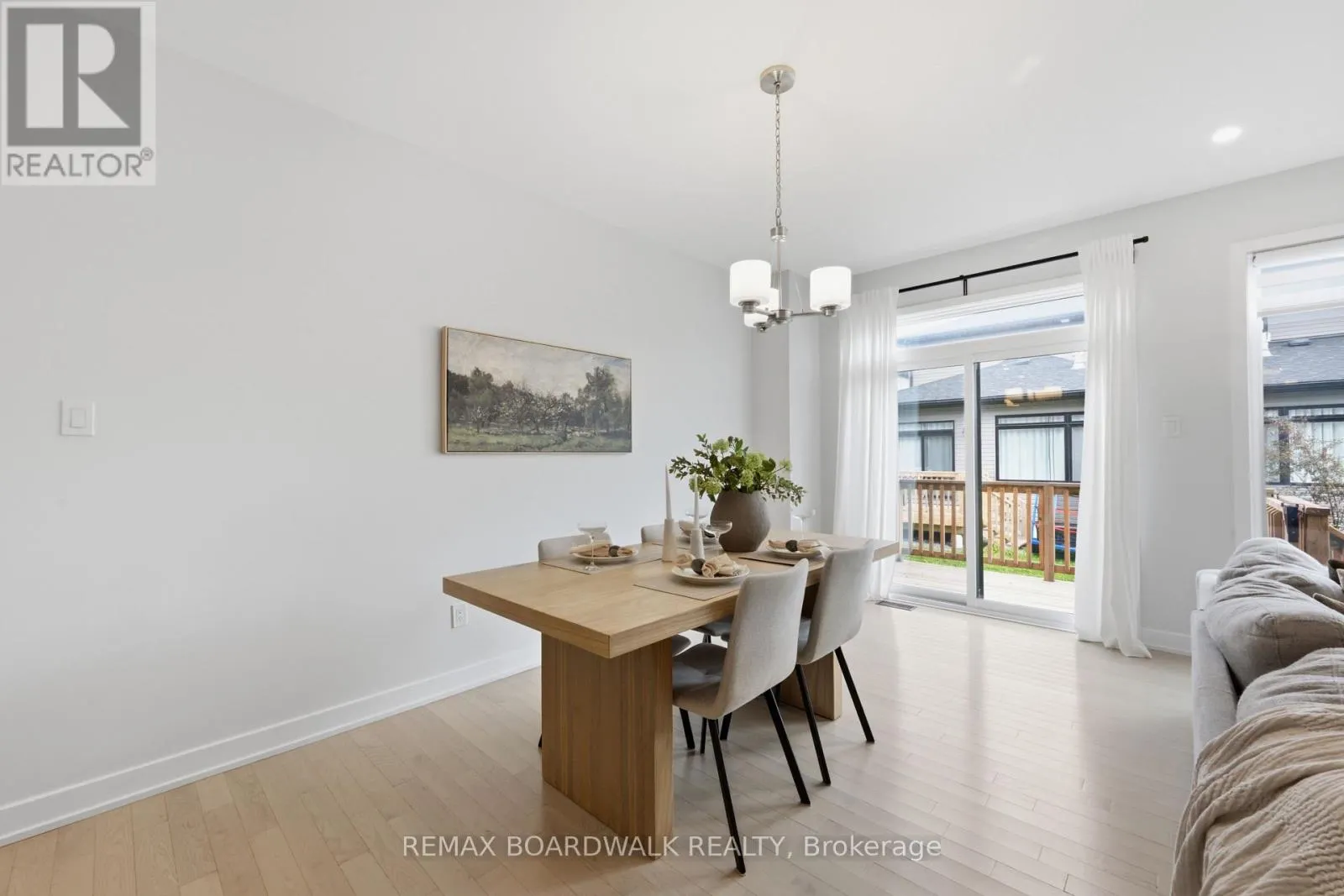 5 MORRALL COURT